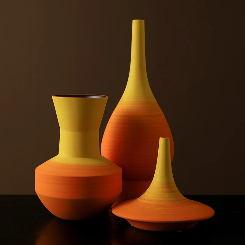 Modern and Simple Jingdezhen Ceramic Designer Vase Sales Room Living Room Display Cabinet Soft Hand-made Art Vase
Modern and Simple Jingdezhen Ceramic Designer Vase Sales Room Living Room Display Cabinet Soft Hand-made Art Vase