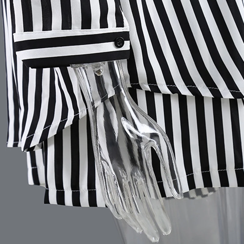 CHICEVER Stripe Colorblock Two Piece Set Women Lapel Collar Long Sleeve Tops High Waist Loose Shorts Pant Suits Female 2021 New
CHICEVER Stripe Colorblock Two Piece Set Women Lapel Collar Long Sleeve Tops High Waist Loose Shorts Pant Suits Female 2021 New