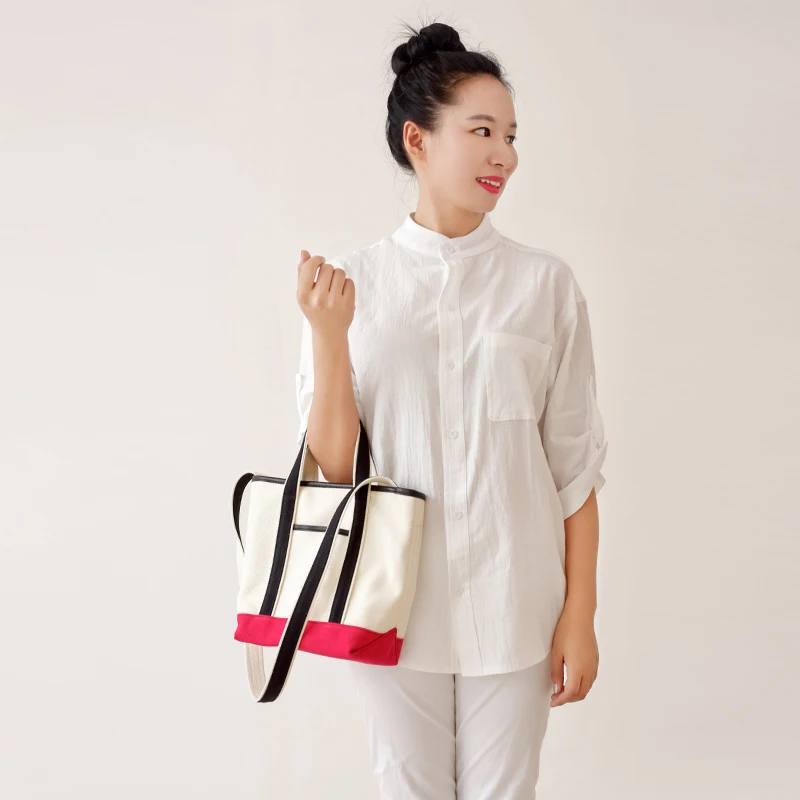 New style contrast Japanese style canvas handbag women Gloves One Shoulder slant straddle bag original small square Tote
New style contrast Japanese style canvas handbag women Gloves One Shoulder slant straddle bag original small square Tote