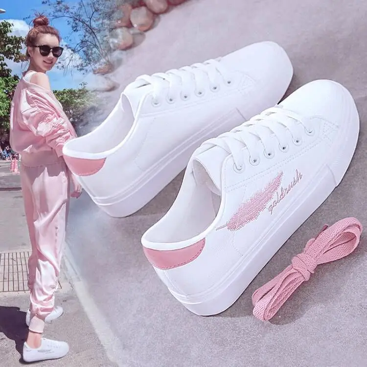 Women Casual Shoes 2021 Spring Women Sneakers Fashion Breathable PU Women Flats Platform Off White Shoes Soft Footwears 35-40
Women Casual Shoes 2021 Spring Women Sneakers Fashion Breathable PU Women Flats Platform Off White Shoes Soft Footwears 35-40