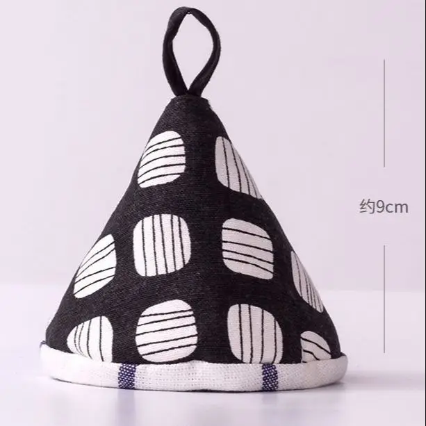 2Pcs Simpl Anti-Scalding Pot Gloves Handle Hat Triangle Hot Pot Cap Heat Resistant Kitchen Pot Cooker Clip Oven Mitts Kitchen
2Pcs Simpl Anti-Scalding Pot Gloves Handle Hat Triangle Hot Pot Cap Heat Resistant Kitchen Pot Cooker Clip Oven Mitts Kitchen