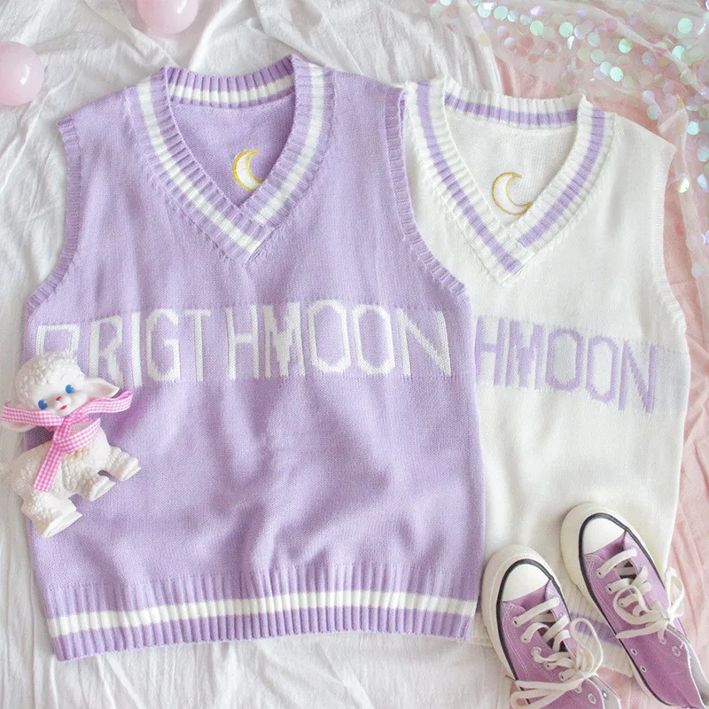New Japanese Harajuku Women Sleeveless Sweater V Neck White Purple Letter Moon Knitted Vest Cute Kawaii Preppy Style School Vest
New Japanese Harajuku Women Sleeveless Sweater V Neck White Purple Letter Moon Knitted Vest Cute Kawaii Preppy Style School Vest