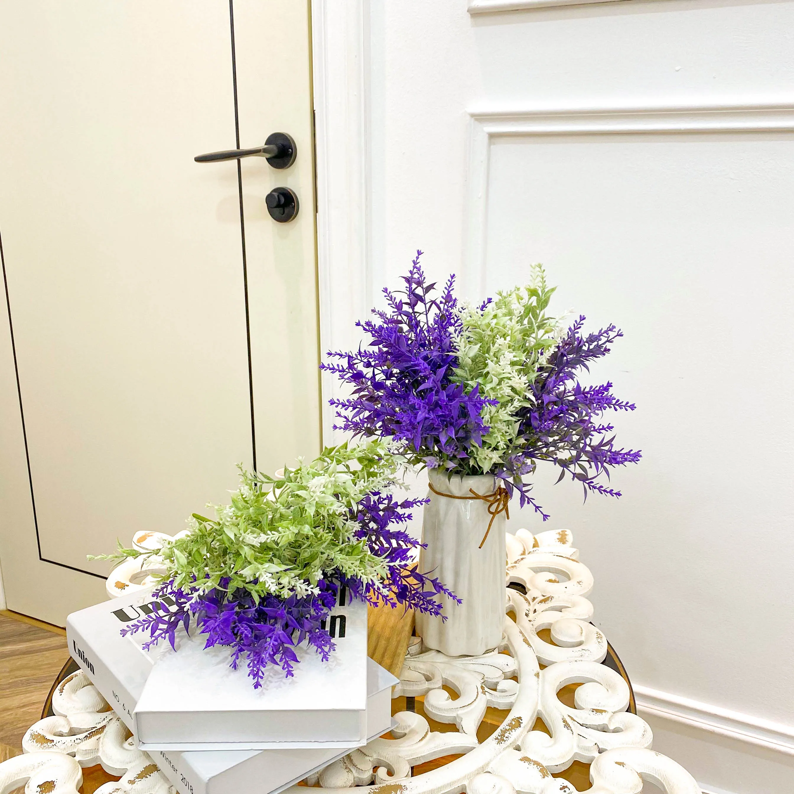 5 Twigs 36CM High Artificial Lavender Flower For Wedding, Party, Home and Partition Decoration
5 Twigs 36CM High Artificial Lavender Flower For Wedding, Party, Home and Partition Decoration