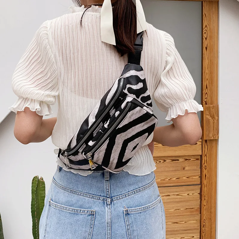 Printing Pattern Women Waist Bag Large Capacity Pu Leather Fanny Pack female chest crossbody bag simple casual lady shoulder bag
Printing Pattern Women Waist Bag Large Capacity Pu Leather Fanny Pack female chest crossbody bag simple casual lady shoulder bag