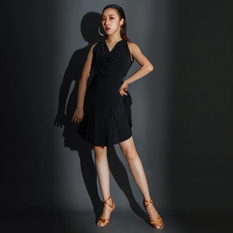 Standard Latin Dance Dress Adult Sexy Sleeveless V-Neck Halter Stage Dance Costume Women'S Cha Cha Samba Dancing Dresses DWY4278
Standard Latin Dance Dress Adult Sexy Sleeveless V-Neck Halter Stage Dance Costume Women'S Cha Cha Samba Dancing Dresses DWY4278
