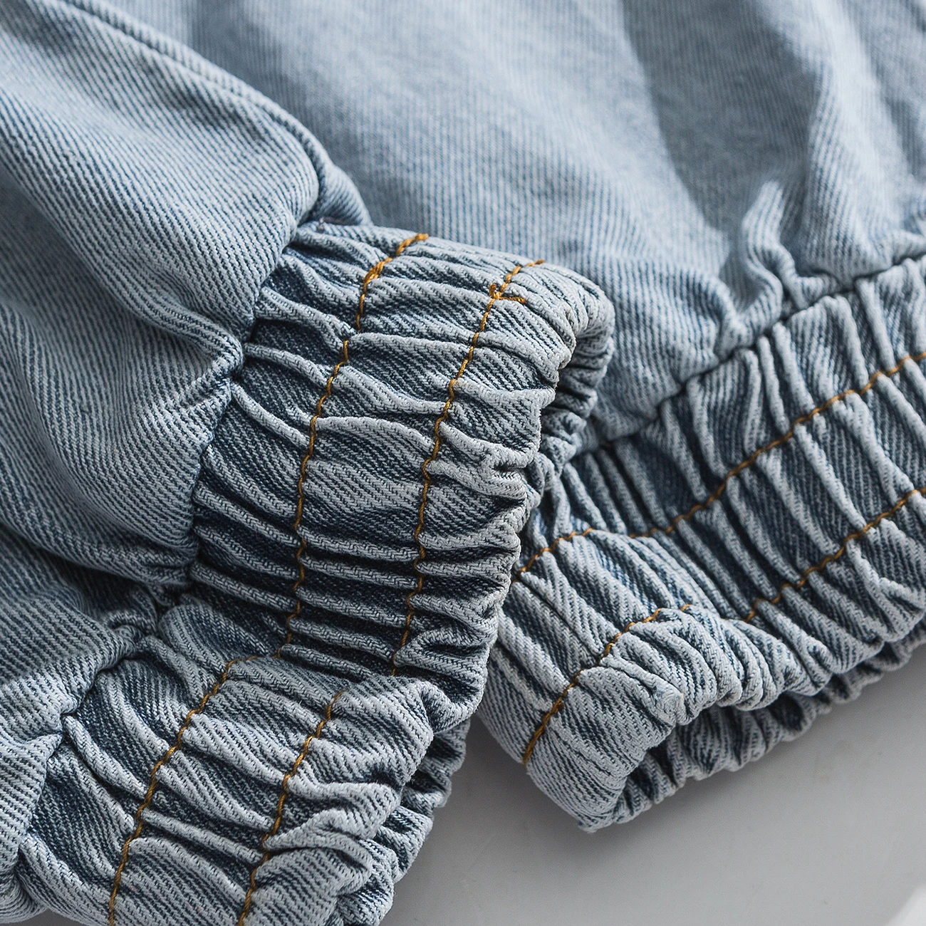 Creative Patchwork Print Denim Jeans Joggers Men Trousers Streetwear Harajuku Elastic Waist Pant Man Hip Hop Loose
Creative Patchwork Print Denim Jeans Joggers Men Trousers Streetwear Harajuku Elastic Waist Pant Man Hip Hop Loose