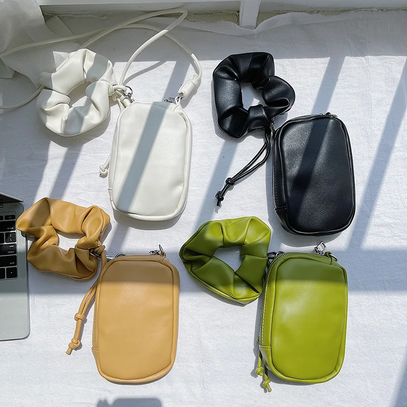Female bag soft face personality shoulder bag fashion trend messenger bag portable fold mobile phone small square crossbody bags
Female bag soft face personality shoulder bag fashion trend messenger bag portable fold mobile phone small square crossbody bags
