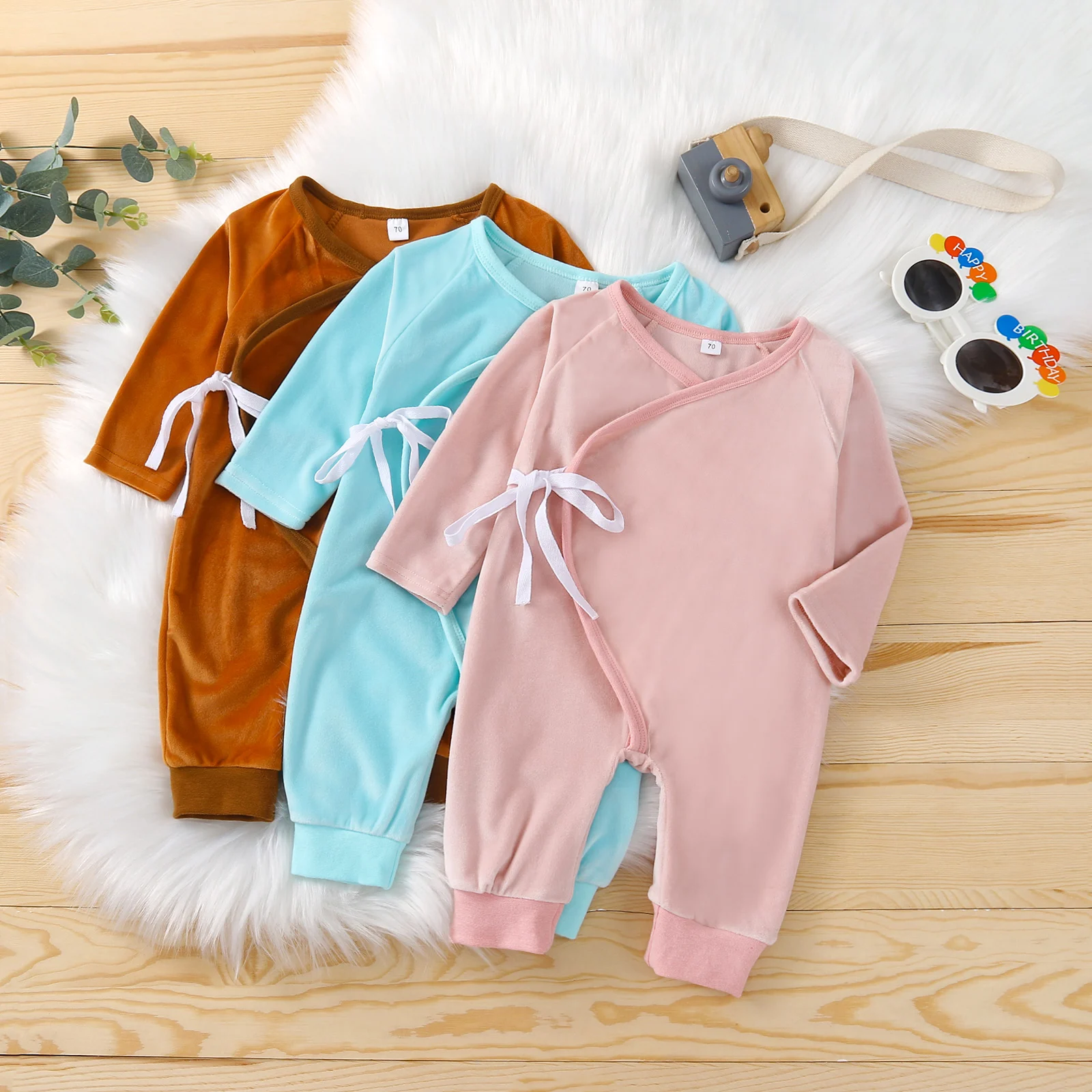 Baby Kimono Romper, Long Sleeve Solid Color Wrap Front Footless Jumpsuit Japanese Pajamas
Baby Kimono Romper, Long Sleeve Solid Color Wrap Front Footless Jumpsuit Japanese Pajamas