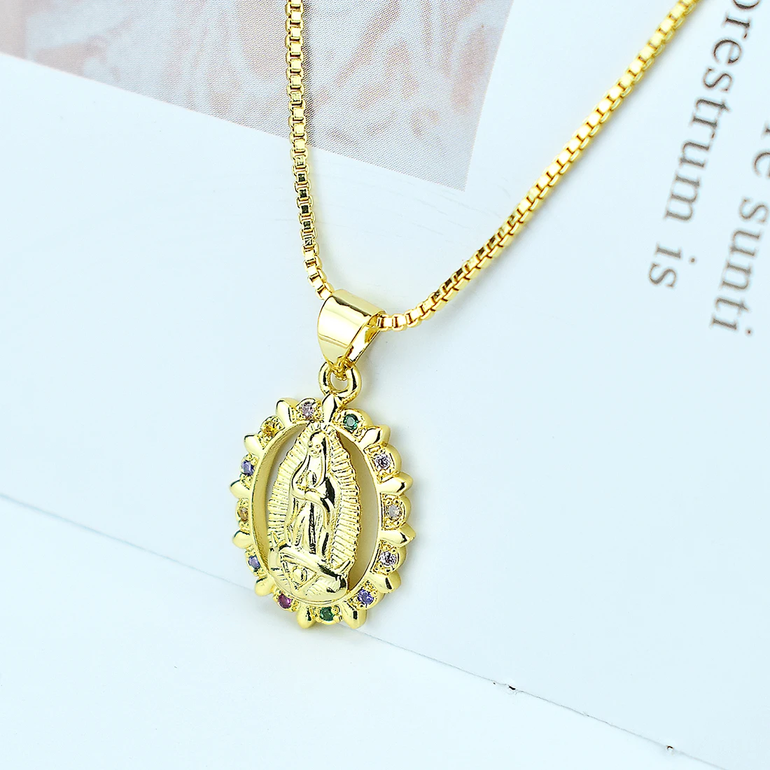 

Charms Colar Zircon Pendant Necklace for Mother Gifts Virgin Mary Necklace Women Our Lady of Guadalupe Religious Jewelry