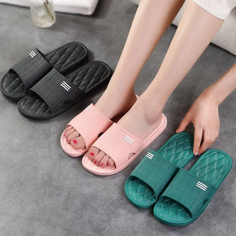 2020 home slippers women's home anti slip indoor floor stall in summer bathroom slippers men's outdoor wear
2020 home slippers women's home anti slip indoor floor stall in summer bathroom slippers men's outdoor wear