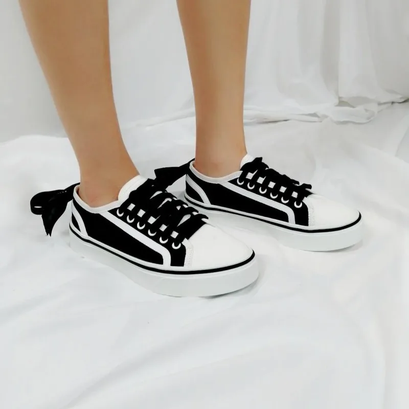 Ollymurs Ladies Bow Ribbon Casual Shoes Women Female Canvas White Rome Style Black Lace Up Zapato Luxury Brand
Ollymurs Ladies Bow Ribbon Casual Shoes Women Female Canvas White Rome Style Black Lace Up Zapato Luxury Brand
