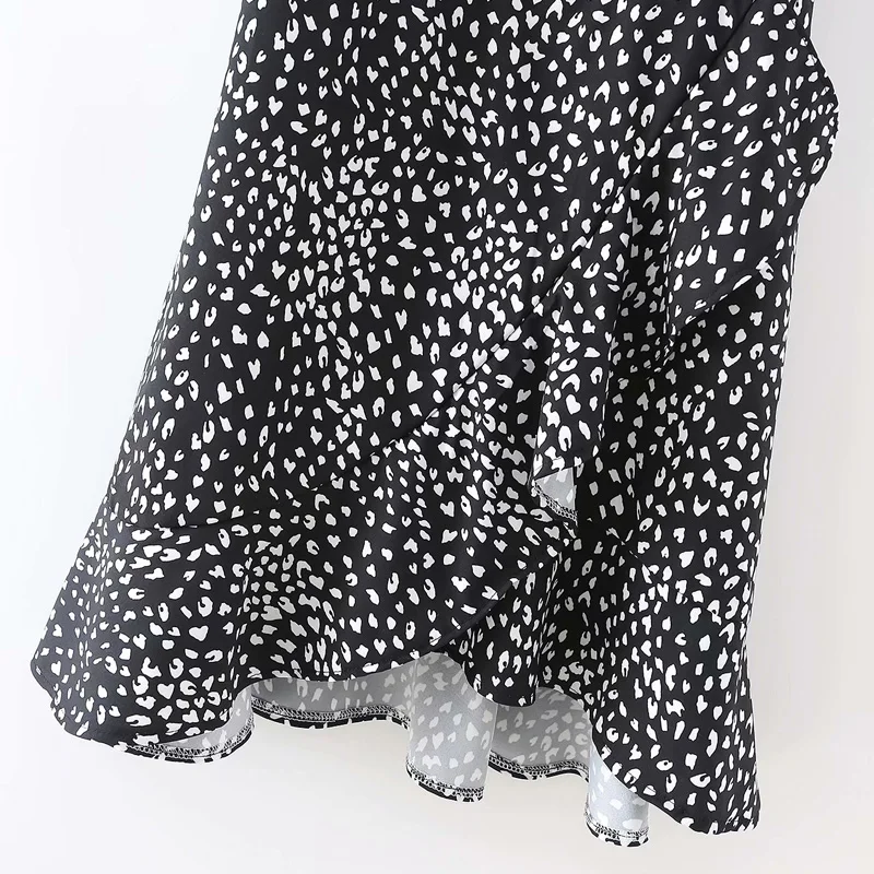2021 Summer Printed Ruffled Strap Dress Women's Casual Printed Ruffled Slim Sling Dress
2021 Summer Printed Ruffled Strap Dress Women's Casual Printed Ruffled Slim Sling Dress