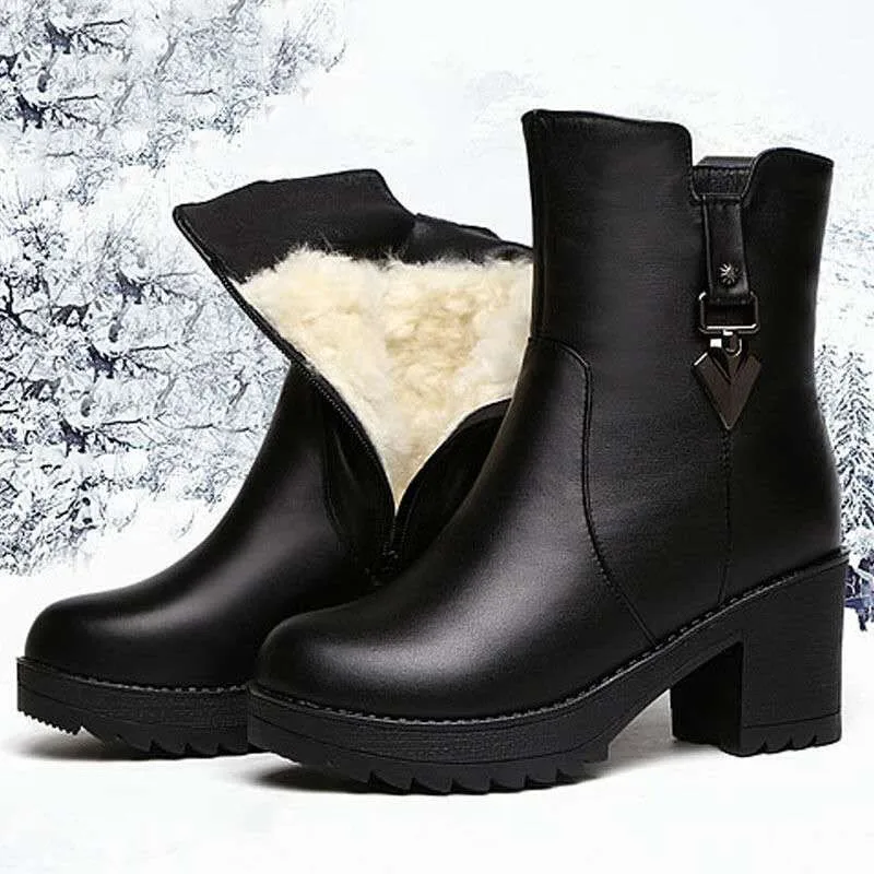 Women Boots Winter Warm Snow Boots Women Slope Heel Ankle Boots for Female Winter Shoes Botas Mujer Plush Zapatos De Mujer
Women Boots Winter Warm Snow Boots Women Slope Heel Ankle Boots for Female Winter Shoes Botas Mujer Plush Zapatos De Mujer