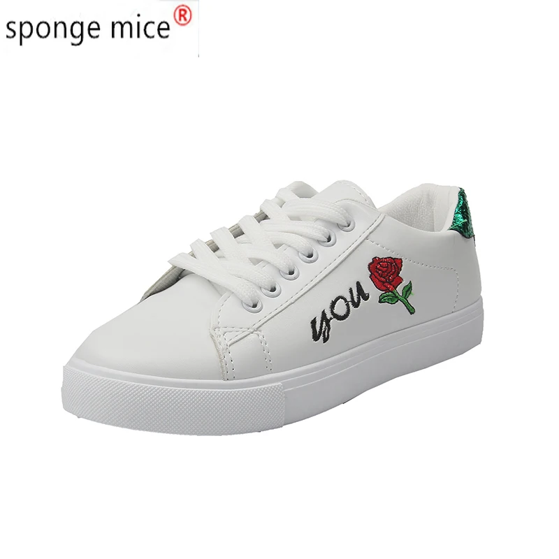 2021 Women Shoes White Sneakers Embroidered Flowers Flats Spring Women White Canvas Shoes Lace-up Casual Woman Tenis Feminino
2021 Women Shoes White Sneakers Embroidered Flowers Flats Spring Women White Canvas Shoes Lace-up Casual Woman Tenis Feminino