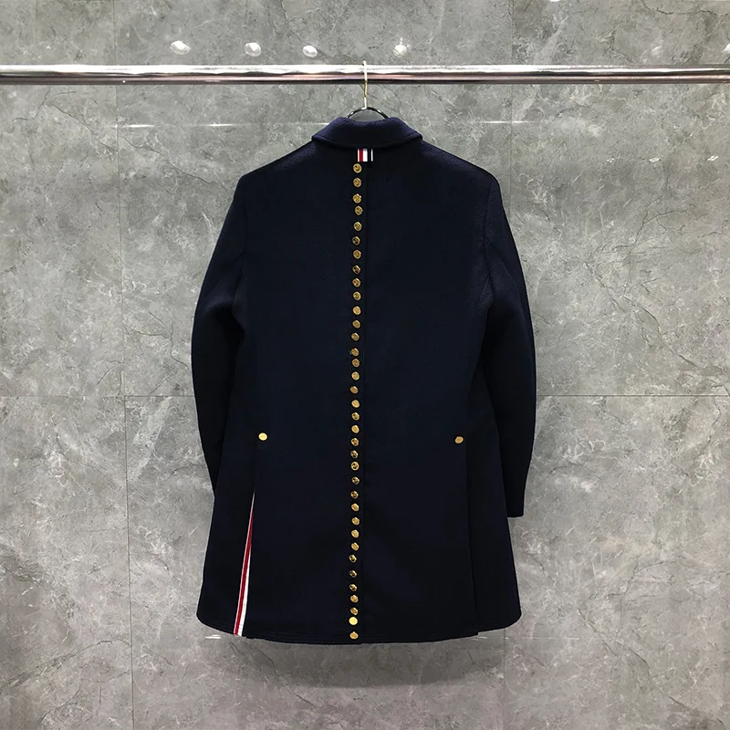 TB THOM BULUO Brand Windbreaker Men Wool Casual Coat Long Winter Woolen Coat Thick Striped Jacket back Buttons Clothing
TB THOM BULUO Brand Windbreaker Men Wool Casual Coat Long Winter Woolen Coat Thick Striped Jacket back Buttons Clothing