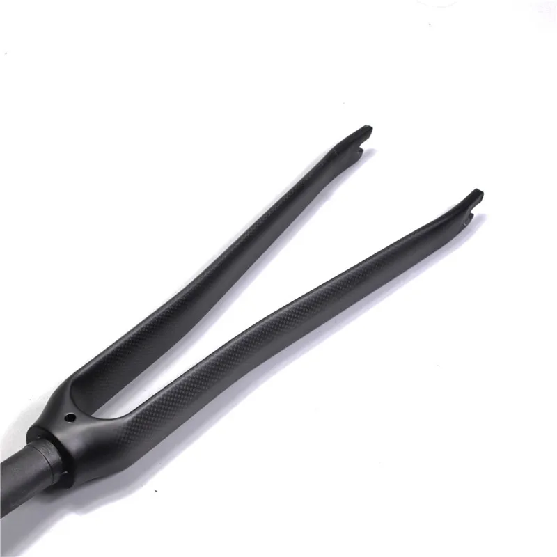 3k carbon fiber bicycle fork full carbon fiber 700C front fork road bike front disc fork bicycle parts
3k carbon fiber bicycle fork full carbon fiber 700C front fork road bike front disc fork bicycle parts