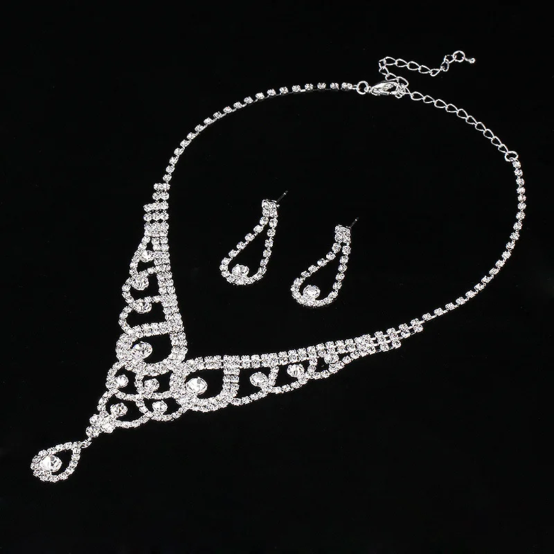 PY02 Shiny Water Drops Bride Set Zircon Necklace and Earrings 2-Piece Wedding Fashion Jewelry
PY02 Shiny Water Drops Bride Set Zircon Necklace and Earrings 2-Piece Wedding Fashion Jewelry