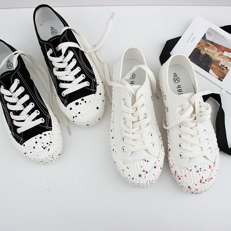 Туфли женские парусиновые с низкой посадкой, на шнуровке
Туфли женские парусиновые с низкой посадкой, на шнуровке