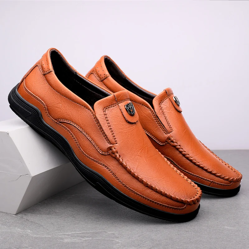 2021 Formal Mens Slip on Shoes Casual Leather Loafers Men Driving Shoes Man Moccasins Leisure Soft Flats Male Business Footwear
2021 Formal Mens Slip on Shoes Casual Leather Loafers Men Driving Shoes Man Moccasins Leisure Soft Flats Male Business Footwear