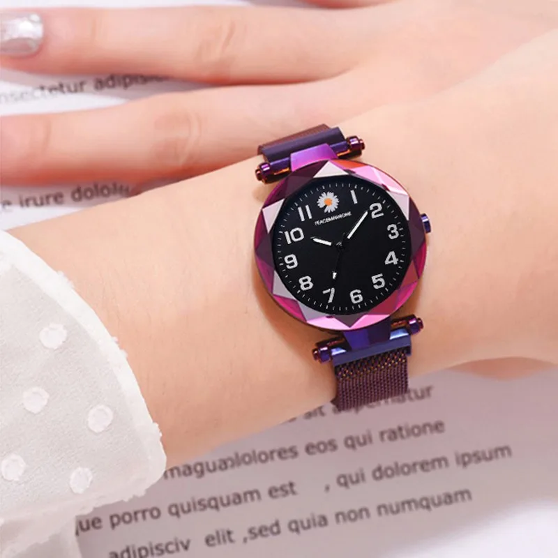 Women Watch Fashion Wild Starry Sky Numeral Magnet Buckle Luxury Fashion Ladies Geometric Roman Numeral Quartz Watch
Women Watch Fashion Wild Starry Sky Numeral Magnet Buckle Luxury Fashion Ladies Geometric Roman Numeral Quartz Watch