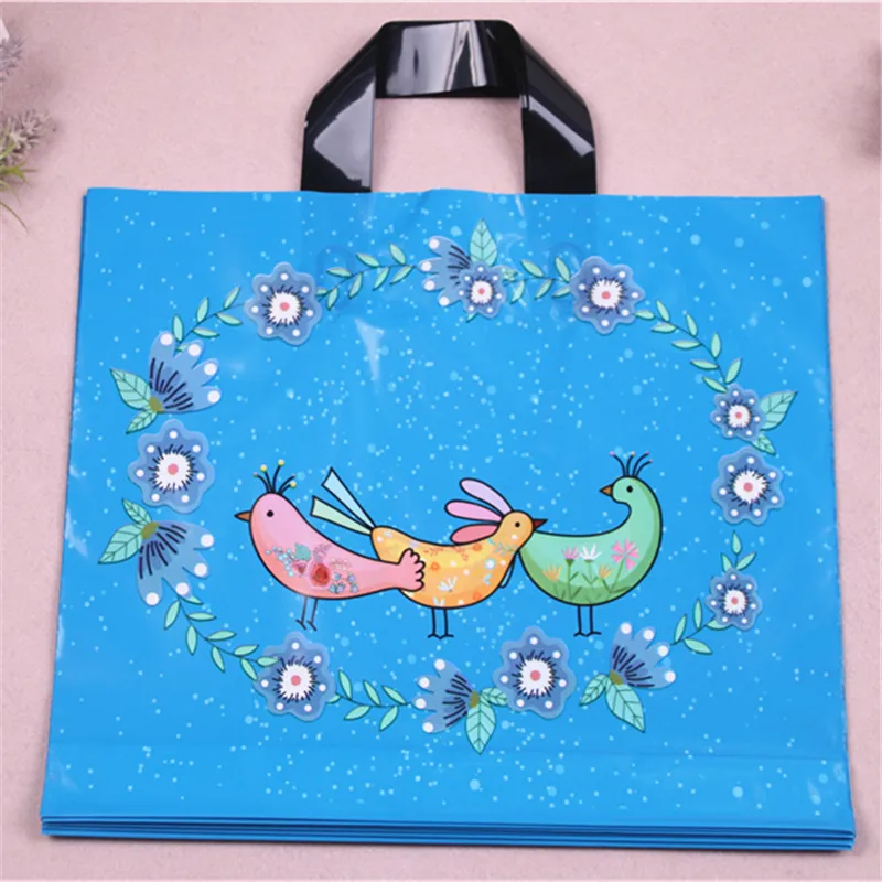 New Blue Fashion Cartoon10pcs/lot 29*35cm HDPE Eco-friendly Party Birthday Wedding Plastic Gift Packaging Bags With Handles
New Blue Fashion Cartoon10pcs/lot 29*35cm HDPE Eco-friendly Party Birthday Wedding Plastic Gift Packaging Bags With Handles