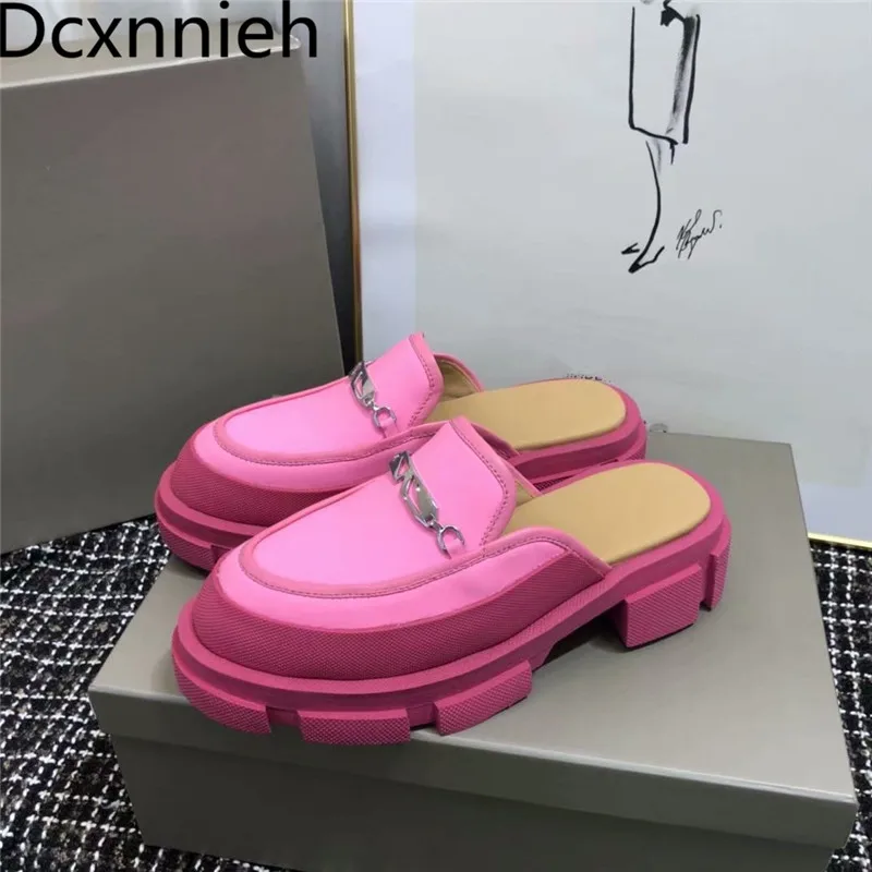 Rose red Round Toe Slippers Women Chain Thick Sole Shoes Ladies Genuine Leather Flats Loafers Woman Platform Slippers For Women
Rose red Round Toe Slippers Women Chain Thick Sole Shoes Ladies Genuine Leather Flats Loafers Woman Platform Slippers For Women
