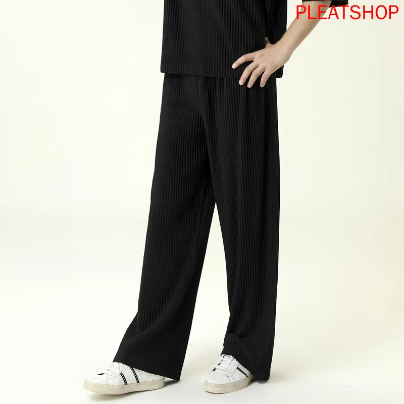 MIYAKE Pleated Casual Trousers Men's Autumn New Casual All-match Drape Mop Pants Men's Loose Straight Tube
MIYAKE Pleated Casual Trousers Men's Autumn New Casual All-match Drape Mop Pants Men's Loose Straight Tube