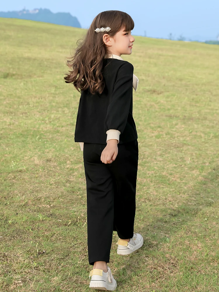 Autumn Spring 2 Piece Sweatshirts Suit For Girls Casual Loose Long Sleeve Pants 3-14y Children Button Design Leisure Clothes Set
Autumn Spring 2 Piece Sweatshirts Suit For Girls Casual Loose Long Sleeve Pants 3-14y Children Button Design Leisure Clothes Set