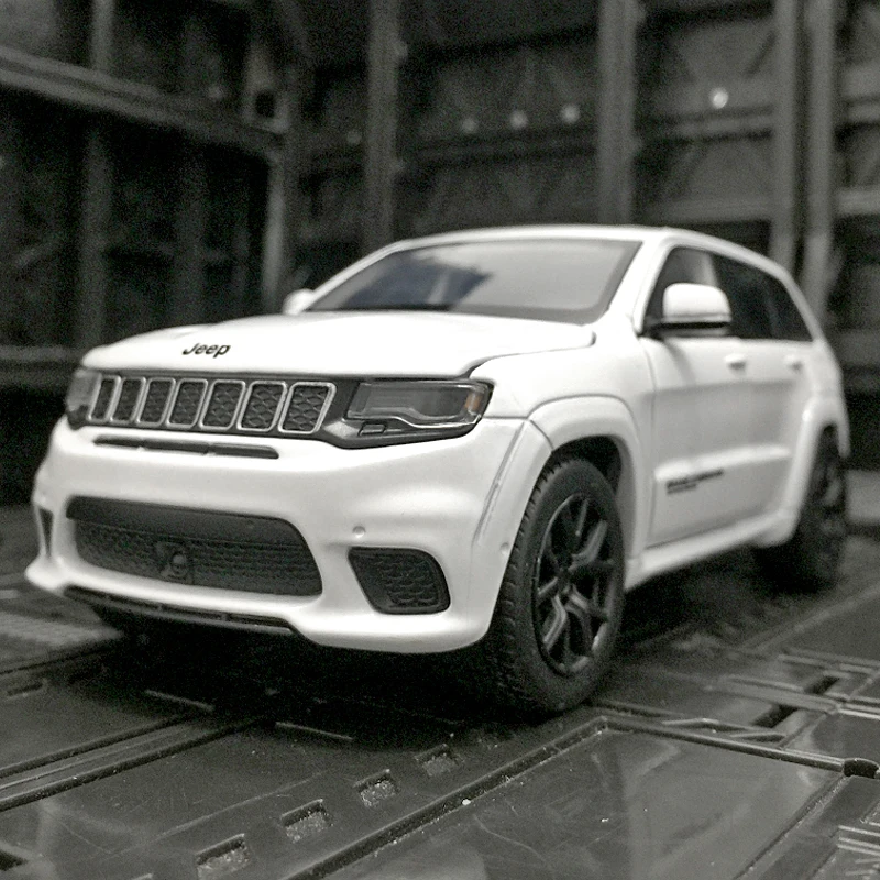 1/32 JEEP Grand Cherokee Eagle высокое моделирование внемодель дорожного транспортного средства автомобиль из сплава фотоэлемент рождественские подар...
1/32 JEEP Grand Cherokee Eagle высокое моделирование внемодель дорожного транспортного средства автомобиль из сплава фотоэлемент рождественские подар...