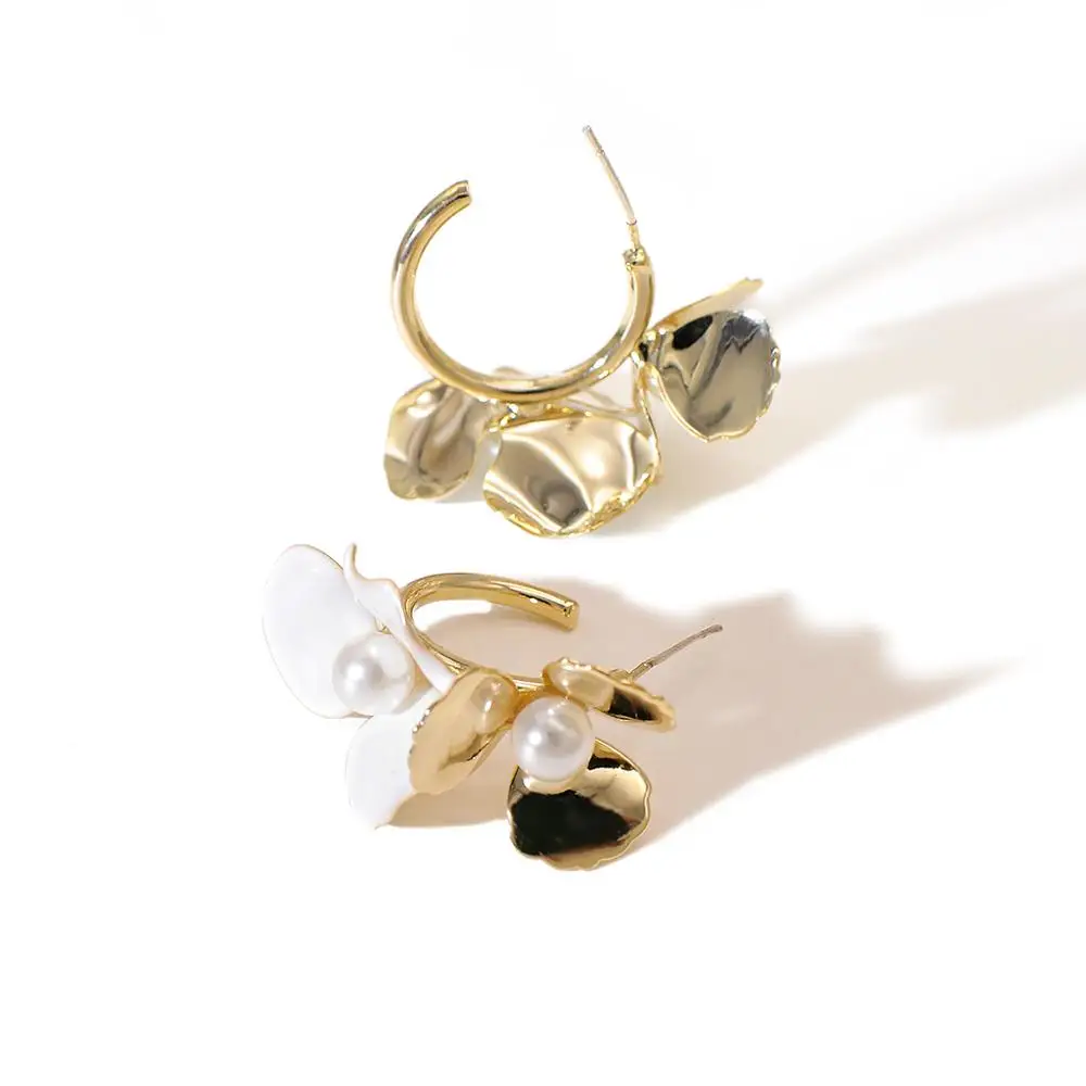 Lifefontier Cute White Enemel Flower Drop Earrings for Women Copper Brass Alloy Pearl Charm Dangle Earring Fashion Jewelry
Lifefontier Cute White Enemel Flower Drop Earrings for Women Copper Brass Alloy Pearl Charm Dangle Earring Fashion Jewelry