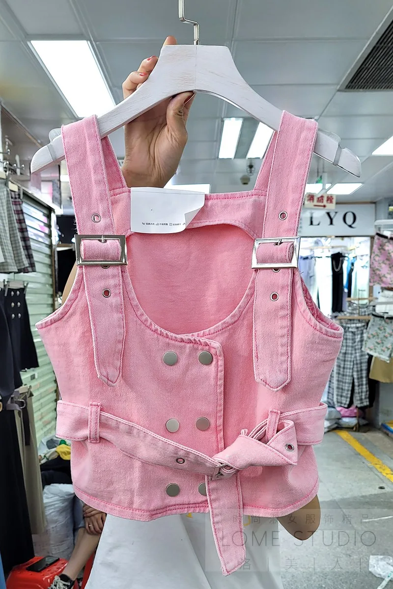 2021 Summer New Lace-up Denim Vest Outwear Solid Color Single-Breasted Short Vest Ins Trendy Women Waistcoat
2021 Summer New Lace-up Denim Vest Outwear Solid Color Single-Breasted Short Vest Ins Trendy Women Waistcoat