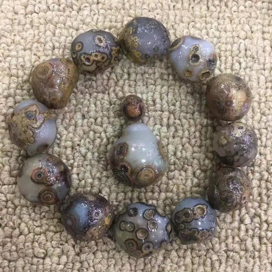 1Pcs/Lot Selected Natural Gobi Agate Rough Stone Bracelet Retro Rare Collection Only One Man Woman Jewelry
1Pcs/Lot Selected Natural Gobi Agate Rough Stone Bracelet Retro Rare Collection Only One Man Woman Jewelry