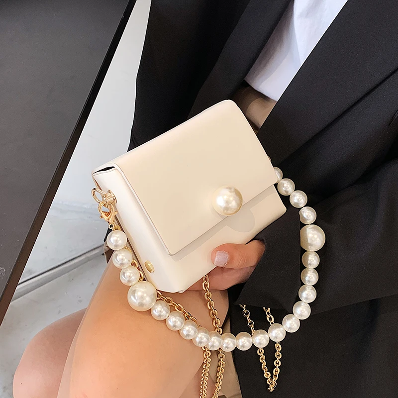 Mini Pearl Beaded PU Leather Crossbody Bag 2021 Beautiful Women Sweet Shoulder Handbags Fashion Brand Luxury Trendy Purses
Mini Pearl Beaded PU Leather Crossbody Bag 2021 Beautiful Women Sweet Shoulder Handbags Fashion Brand Luxury Trendy Purses