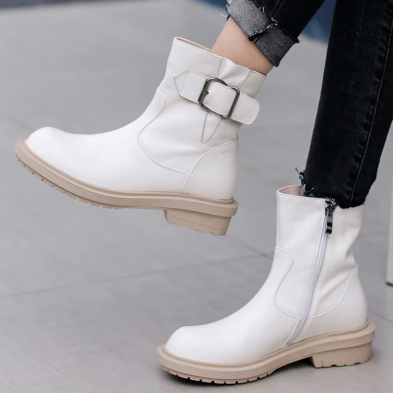 MORAZORA 2021 Big size 34-42 women boots square heels round toe buckle ankle boots autumn winter genuine leather boots
MORAZORA 2021 Big size 34-42 women boots square heels round toe buckle ankle boots autumn winter genuine leather boots