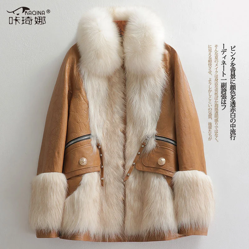2021 New Fur Coat Women's Short American Raccoon Fur Stitched Leather Sheep Fur Fox Collar
2021 New Fur Coat Women's Short American Raccoon Fur Stitched Leather Sheep Fur Fox Collar