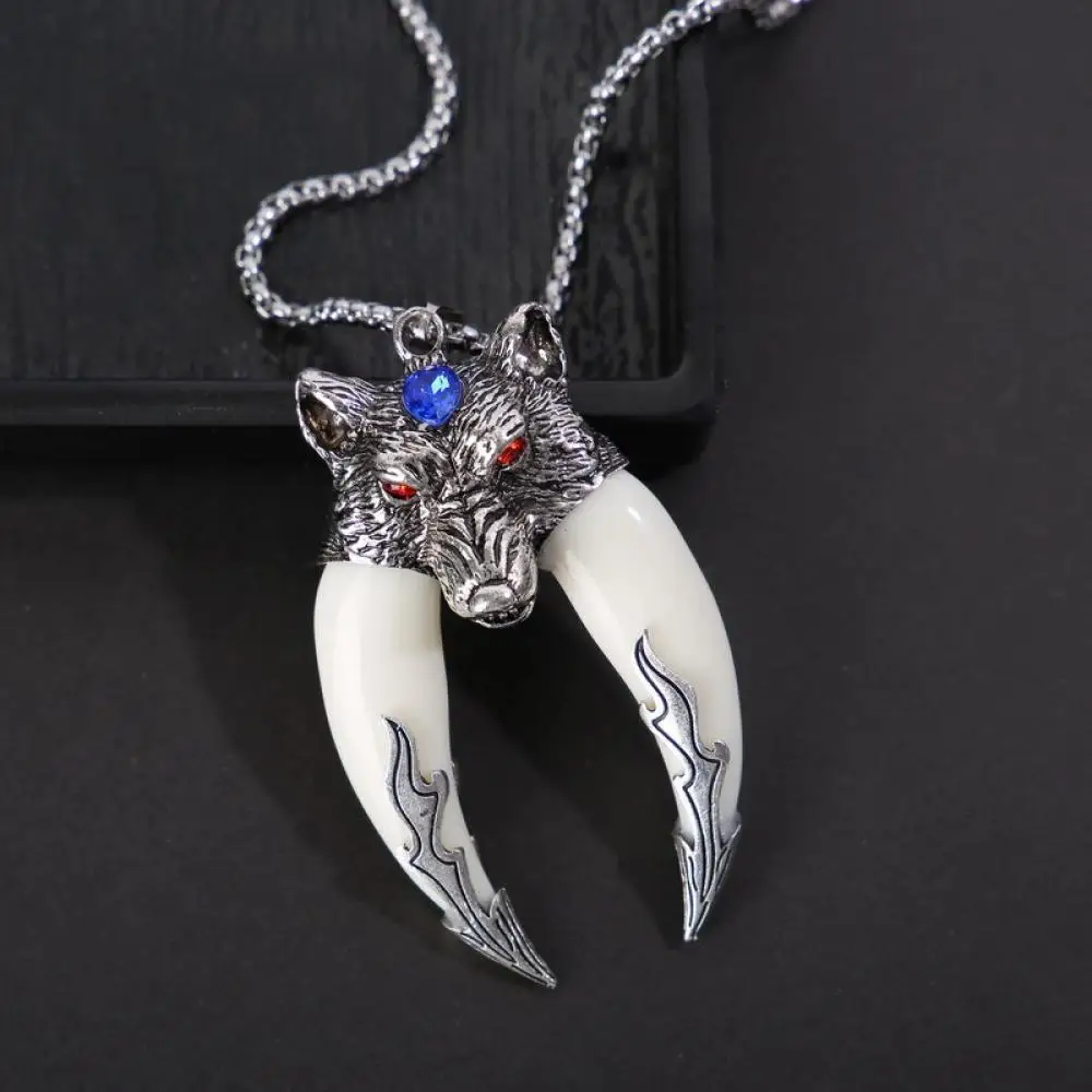 Vintage Punk Nordic Beast Metal Simulation Wolf Tooth Pendant Necklace for Men Domineering Rock Classic Viking Jewelry
Vintage Punk Nordic Beast Metal Simulation Wolf Tooth Pendant Necklace for Men Domineering Rock Classic Viking Jewelry