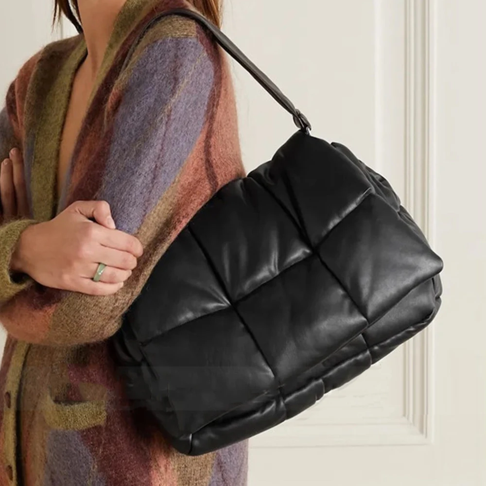 Fashion Space Padded Down Cotton Women Shoulder Bags Designer Brand Quilted Space Cotton Crossbody Bag Luxury Large Handbag Tote
Fashion Space Padded Down Cotton Women Shoulder Bags Designer Brand Quilted Space Cotton Crossbody Bag Luxury Large Handbag Tote