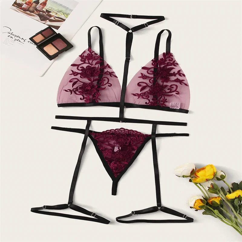 Best Selling Decal Embroidery Thongs Bra Women's Sexy Lingerie Set Lingerie Femme Sexy Erotique Porno Extreme
Best Selling Decal Embroidery Thongs Bra Women's Sexy Lingerie Set Lingerie Femme Sexy Erotique Porno Extreme