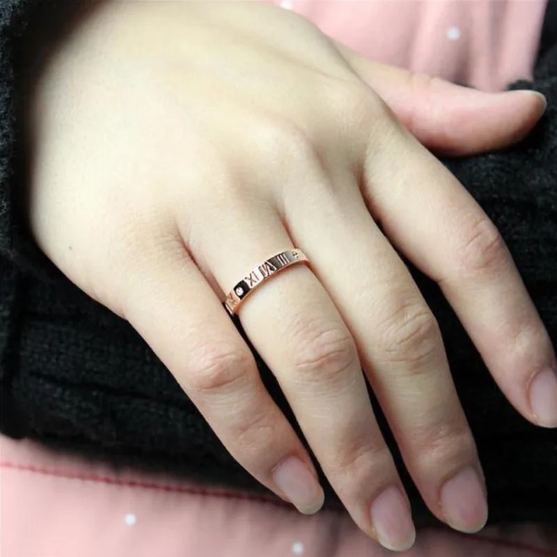 Titanium Stainless Steel Jewelry Elegant Temperament Hollow Out Lucky Roman Numerals 18K Rose Gold Ring for Women Gift
Titanium Stainless Steel Jewelry Elegant Temperament Hollow Out Lucky Roman Numerals 18K Rose Gold Ring for Women Gift