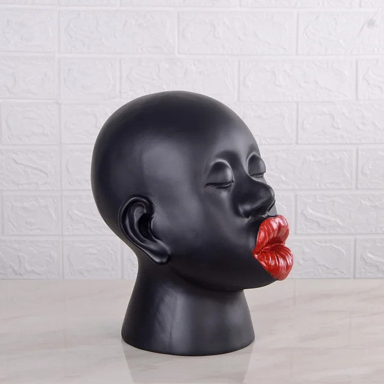 Simple modern sculpture resin soft decoration handicrafts in hotels living roomdecorations for home accessories
Simple modern sculpture resin soft decoration handicrafts in hotels living roomdecorations for home accessories