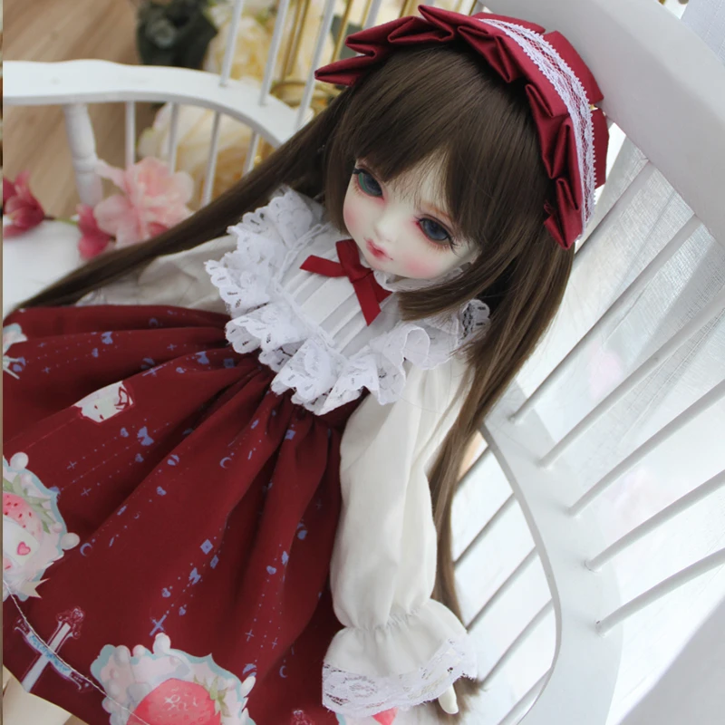 BJD Doll clothes 1/6 1/4 doll dress red color dress + hair band for 1/6 1/4 BJD SD doll Blyth doll accessories
BJD Doll clothes 1/6 1/4 doll dress red color dress + hair band for 1/6 1/4 BJD SD doll Blyth doll accessories