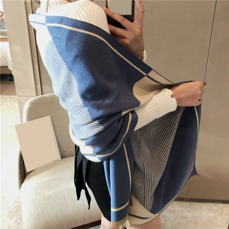 New Fashion Winter Women's Cashmere Scarf Luxury Retro Warm Shawl Scarf Casual Color Warm Bib Lattice Blanket
New Fashion Winter Women's Cashmere Scarf Luxury Retro Warm Shawl Scarf Casual Color Warm Bib Lattice Blanket