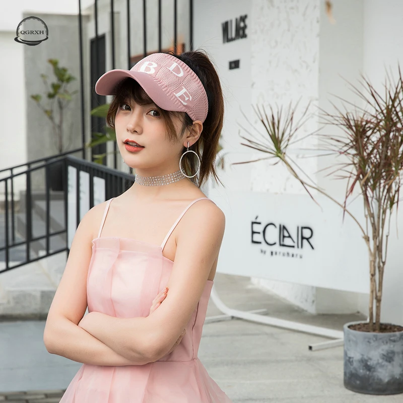 Beach Empty Top Visor Sunscreen Hat Ladies Casual Sun Hat Casual Letter Sports Hats Knitting Outdoor Cap Womens Summer Caps
Beach Empty Top Visor Sunscreen Hat Ladies Casual Sun Hat Casual Letter Sports Hats Knitting Outdoor Cap Womens Summer Caps