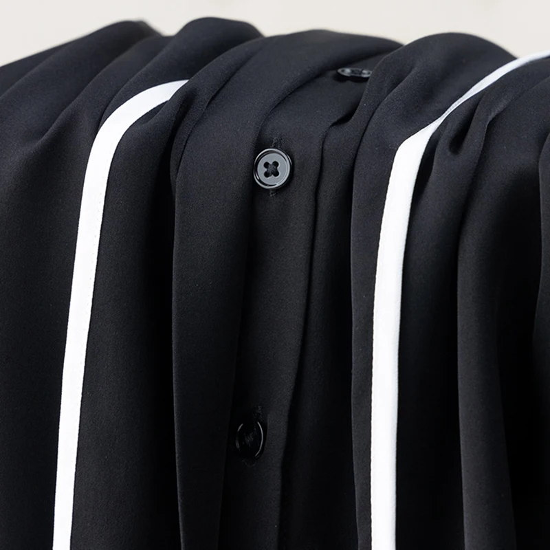 Natural Real Silk Women's Casual Shirt Elegant Stand Collar Long Sleeve Black Patchwork White Office Lady Blouse Spring Autumn
Natural Real Silk Women's Casual Shirt Elegant Stand Collar Long Sleeve Black Patchwork White Office Lady Blouse Spring Autumn