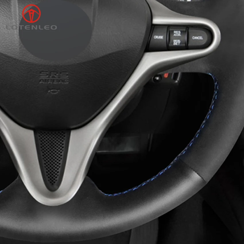 LQTENLEO Black Genuine Leather Suede Car Steering Wheel Cover For Honda Civic Civic 8 2006-20011 (3-Spoke)
LQTENLEO Black Genuine Leather Suede Car Steering Wheel Cover For Honda Civic Civic 8 2006-20011 (3-Spoke)
