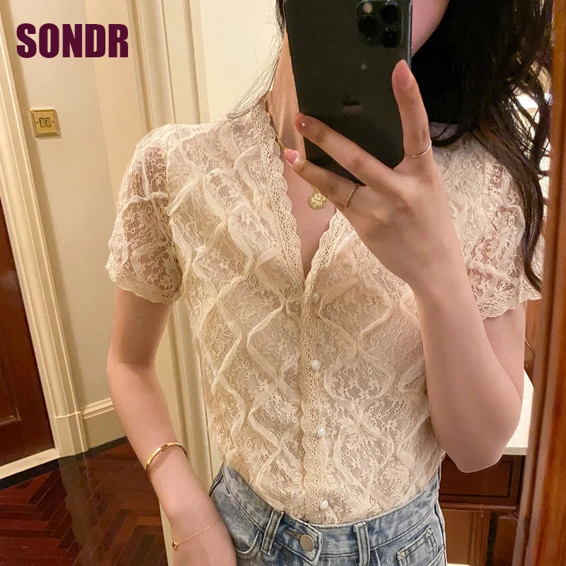 Lace Hollow Short-Sleeved Korean Women'S Chiffon V-Neck Harajuku Clothes Ladies Summer 2020 French Solid Color Shirt Chic Tops
Lace Hollow Short-Sleeved Korean Women'S Chiffon V-Neck Harajuku Clothes Ladies Summer 2020 French Solid Color Shirt Chic Tops