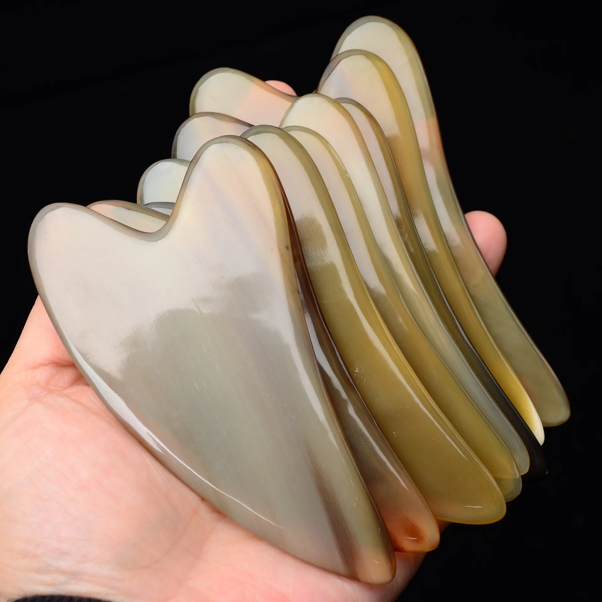 Natural Horn Gouache Scraper Face Gua Sha Massage Tools For Body Meridian Scrapping Facial Lifting Slimming Skin Detox Beauty
Natural Horn Gouache Scraper Face Gua Sha Massage Tools For Body Meridian Scrapping Facial Lifting Slimming Skin Detox Beauty