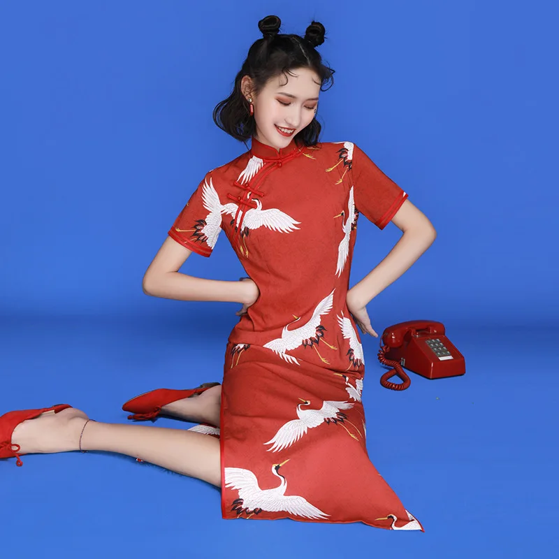 Summer New Red Modified Version Young Crane Printed Girl Long Cheongsam Chinese Short Sleeves Dress Slim Elegant Long Qipao
Summer New Red Modified Version Young Crane Printed Girl Long Cheongsam Chinese Short Sleeves Dress Slim Elegant Long Qipao