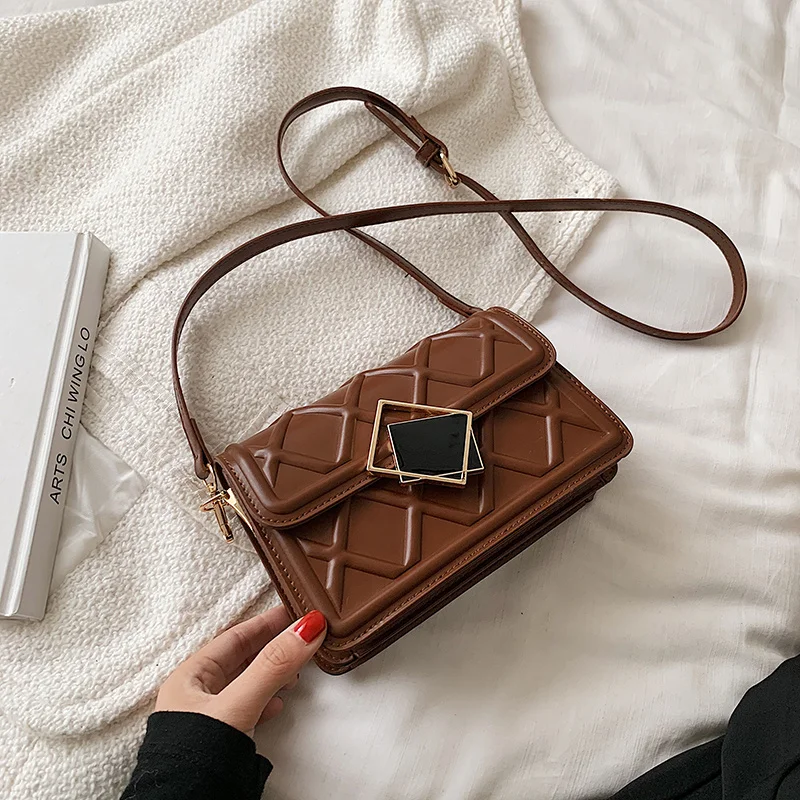 2021 Popular Women's Designer Shoulder Bag New Female Luxury Baguette Bags For Women Brand Crossbody Shopper Tote Travel Small
2021 Popular Women's Designer Shoulder Bag New Female Luxury Baguette Bags For Women Brand Crossbody Shopper Tote Travel Small