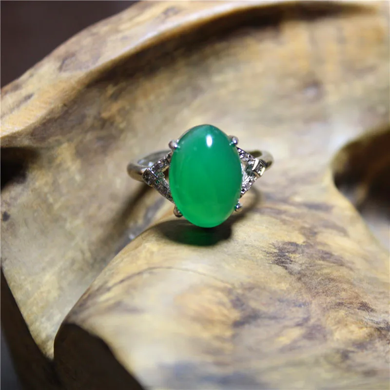 Liemjee Personality Fashion Jewelry Geometry Green Agate Luxury Silver Plated Ring For Women Feature Concise Namour Charm Gift
Liemjee Personality Fashion Jewelry Geometry Green Agate Luxury Silver Plated Ring For Women Feature Concise Namour Charm Gift